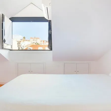 Plum Guide - The Great Wave Apartamento Lisboa